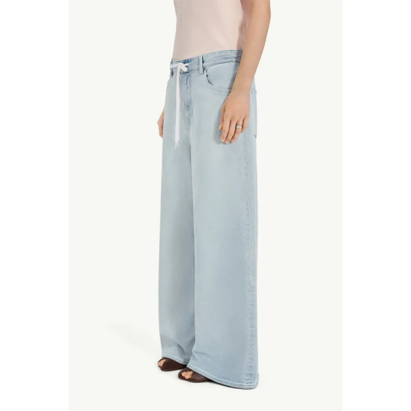 MM6 Maison Margiela Wide-Leg Jeans in Light Blue, view 5 | Denim | Luxury Shoes 