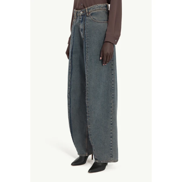MM6 Maison Margiela Wide-Leg Jeans in Light Grey, view 5 | Denim | Luxury Shoes 