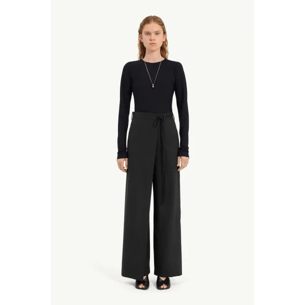 MM6 Maison Margiela Wool-Blend Trousers in Black, view 2 | Tailored pants | Luxury Shoes 
