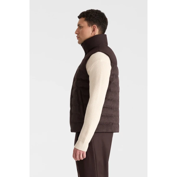 Mackage Brody-CDY Down Quilted Vest in Coffee