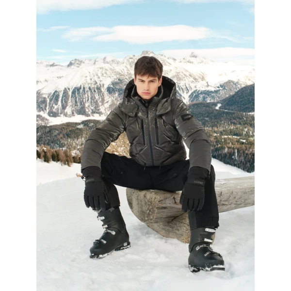 Mackage Cillian-GLO High-Gloss Down Ski Jacket in Carbon