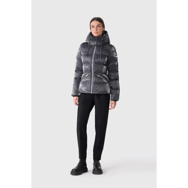 Mackage Madalyn-GLO High-Gloss Down Jacket in Carbon