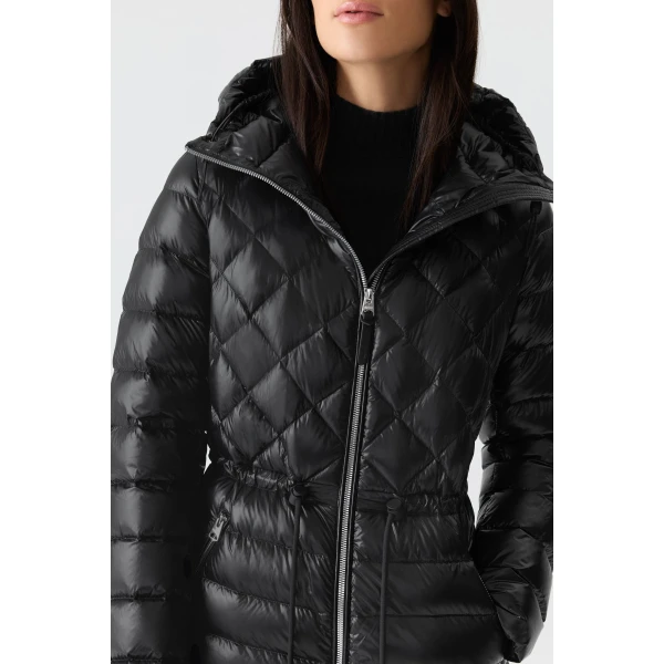 Mackage Tooky Diamond Quilted Light Down Jacket in Black
