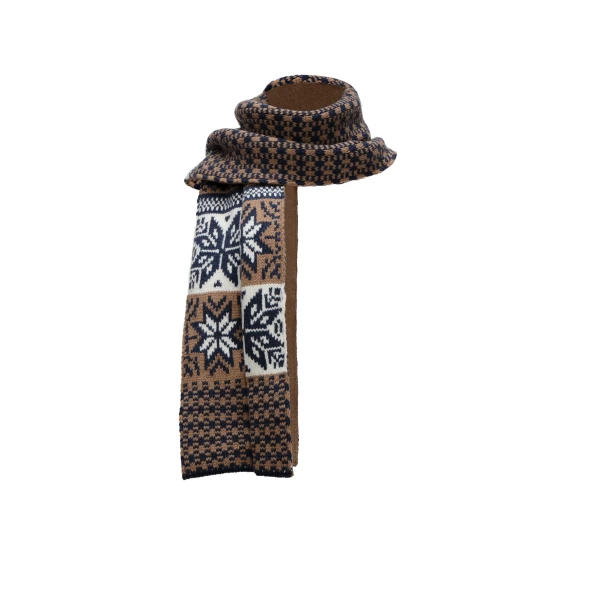 Geometric knit scarf in brown