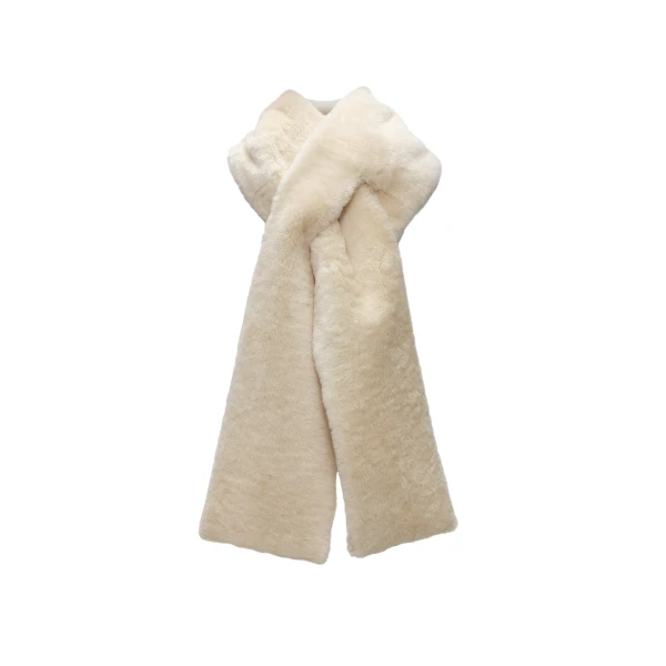 Long fur scarf in cream