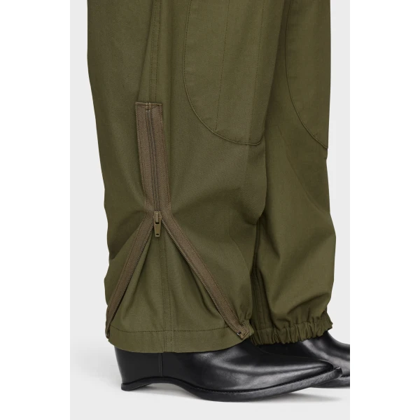 Maison Margiela Cotton Cargo Trousers in Olive | Wide leg pants | Luxury Shoes 