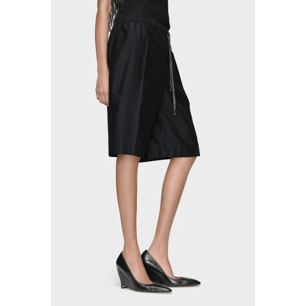 Maison Margiela Cotton Drawstring Shorts in Dark Blue | Shorts | Luxury Shoes 
