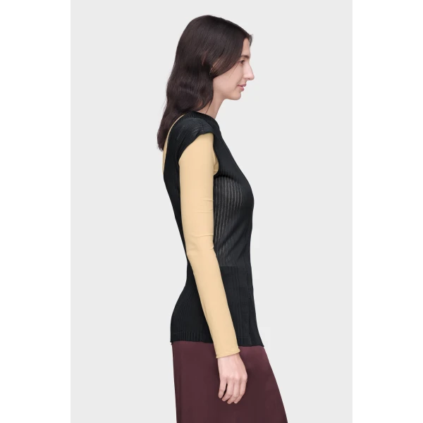 Maison Margiela Fitted Knit Top in Navy Blue | Sweaters | Luxury Shoes 