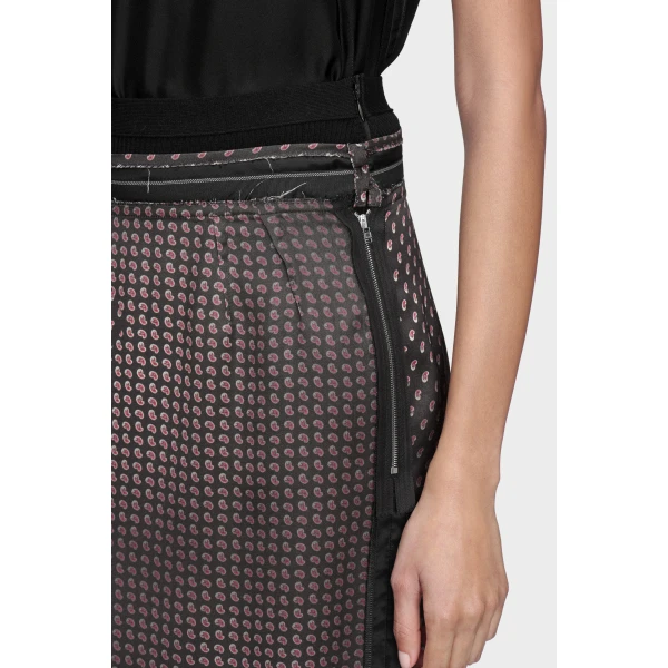 Maison Margiela Paisley Print Midi Skirt in Black | Midi Skirts | Luxury Shoes 