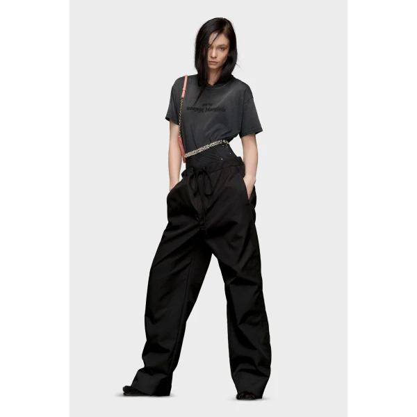 Maison Margiela Reverse Logo T-Shirt in Black | T-shirts | Luxury Shoes 