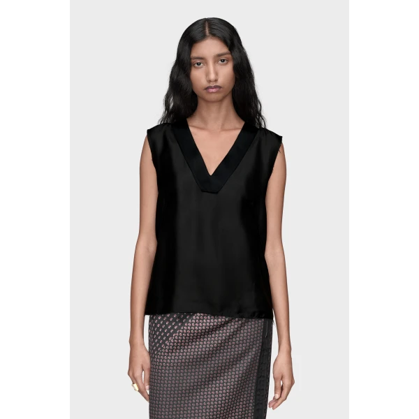 Maison Margiela Silk V-Neck Top in Black | Sleeveless | Luxury Shoes 
