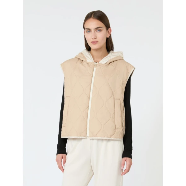 Max Mara Accenni Reversible Padded Canvas Gilet in Ivory | Vests | Luxury Shoes 