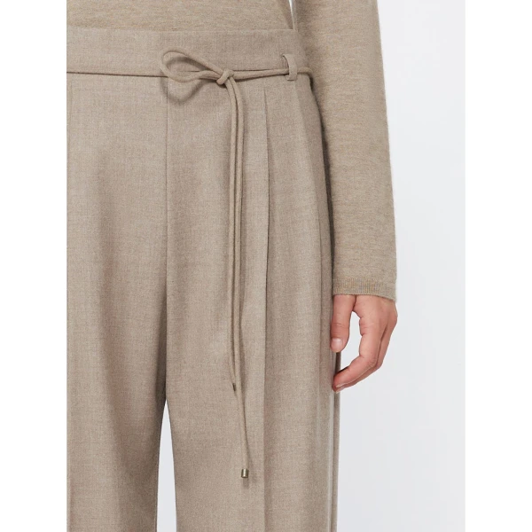 Max Mara Alibi Slim Cashmere Foule Trousers in Sand | Tailored pants | Luxury Shoes 
