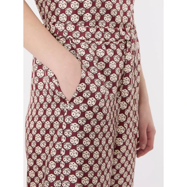 Max Mara Amelia Printed Silk Twill Drawstring Trousers in Bordeaux | Tailored pants | Luxury Shoes 