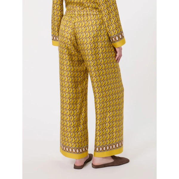 Max Mara Amelia Printed Silk Twill Drawstring Trousers in Yellow | Tailored pants | Luxury Shoes 