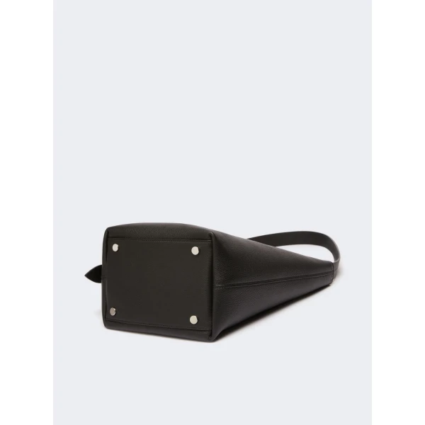 Max Mara Archetipo Medium Leather Bag in Black | Totes & Top-Handle Bags | Luxury Shoes 