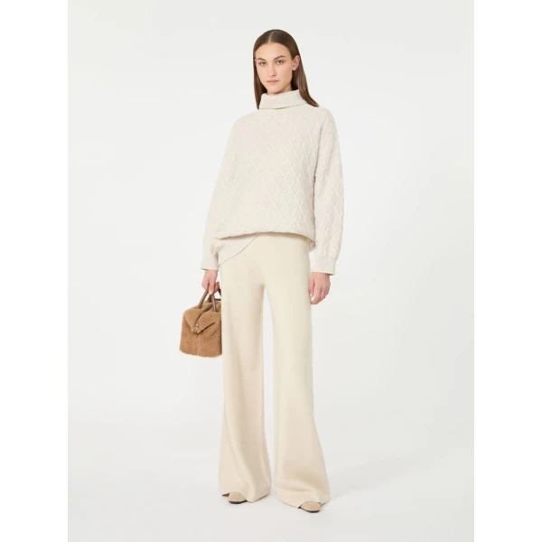 Max Mara Bambola Oversized Diamond-Knit Sweater in Beige | Sweaters | Luxury Shoes 
