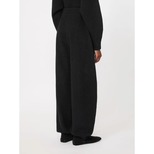 Max Mara Cesto Wool and Cashmere Jogging Trousers in Dark Grey | Sweatpants | Luxury Shoes 