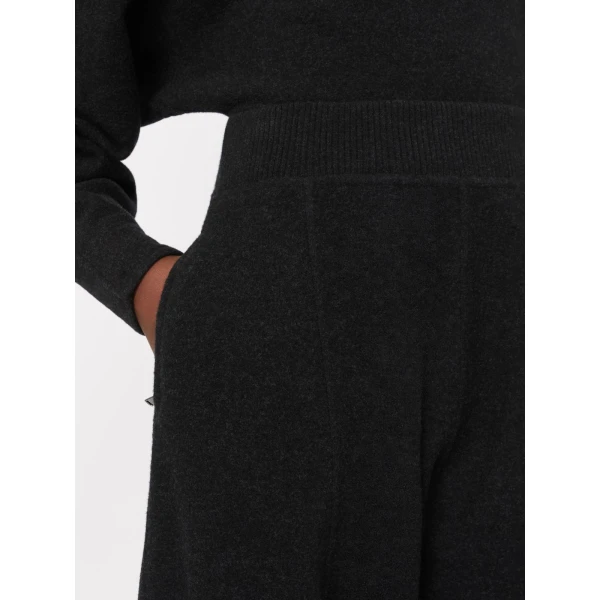Max Mara Cesto Wool and Cashmere Jogging Trousers in Dark Grey | Sweatpants | Luxury Shoes 