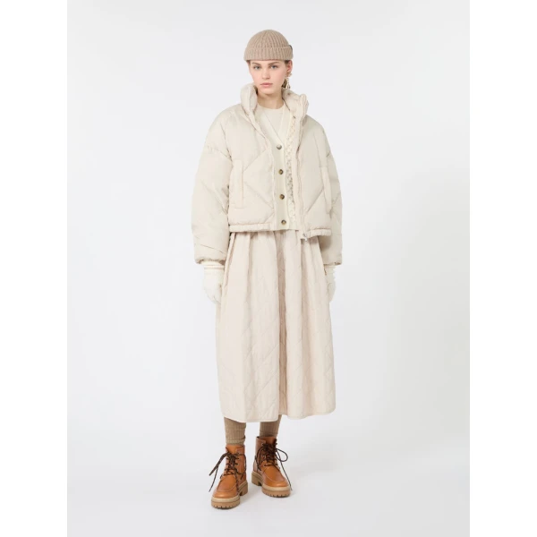 Max Mara Edito Short Diamond-Quilted Down Jacket in Ivory | Jackets | Luxury Shoes 