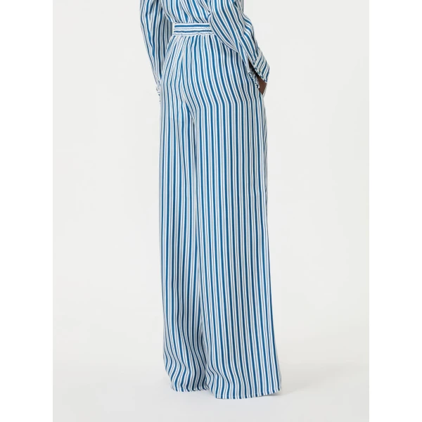 Max Mara Eliseo Printed Silk Relaxed Trousers in Silk White | Wide leg pants | Luxury Shoes 
