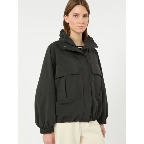 Max Mara Epoca Washed Water-Repellent Canvas Jacket in Black | Jackets | Luxury Shoes 