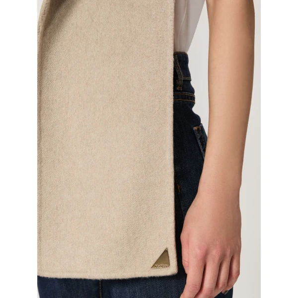 Max Mara Erba Hooded Cashmere Scarf in Sand | Scarves | Luxury Shoes 