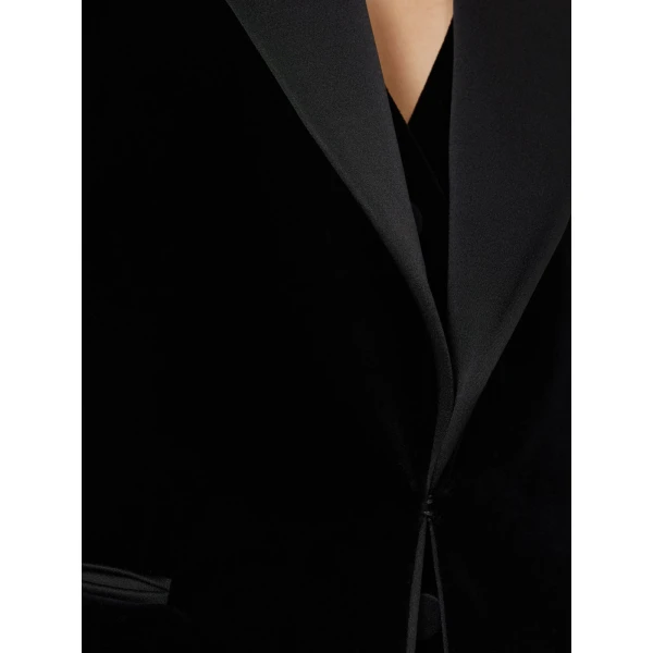 Max Mara Filante Velvet Tuxedo Jacket in Black | Blazers | Luxury Shoes 