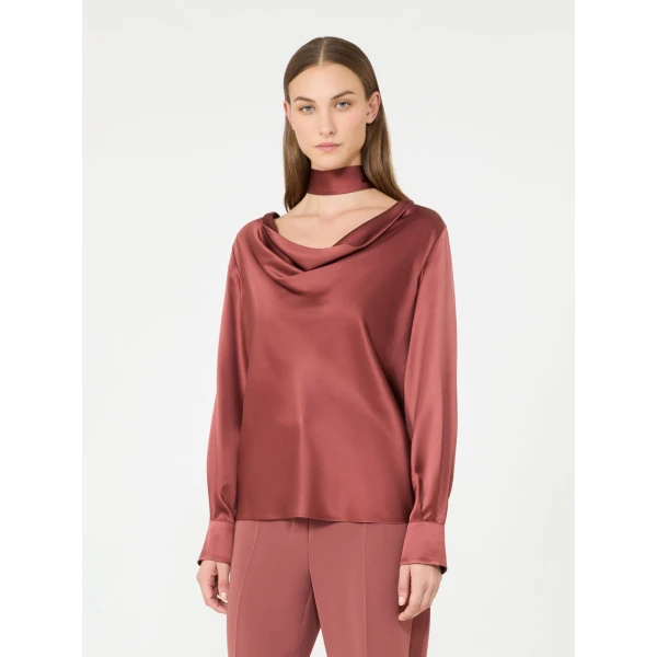 Max Mara Fiocchi Silk Satin Blouse in Antique Rose | Blouse | Luxury Shoes 