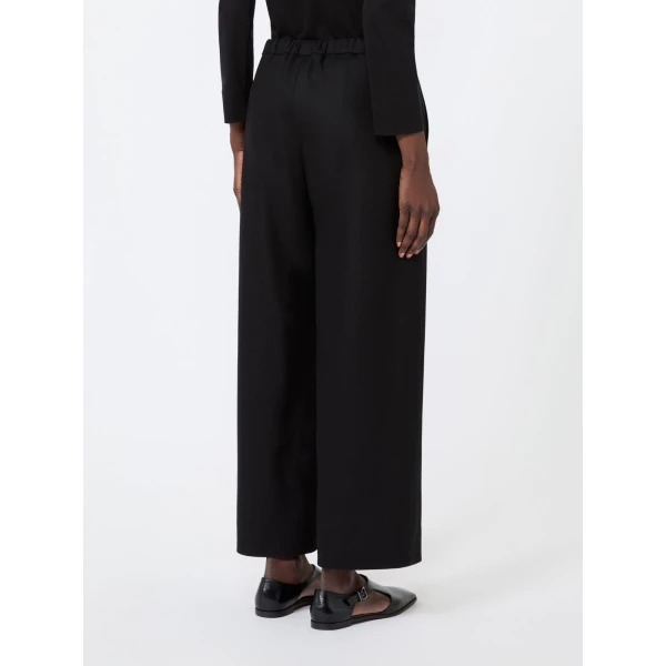 Max Mara Floria Stretch Wool Joggers in Black | Sweatpants | Luxury Shoes 