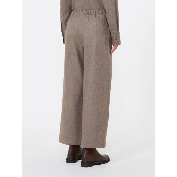 Max Mara Floria Stretch Wool Joggers in Turtledove | Sweatpants | Luxury Shoes 