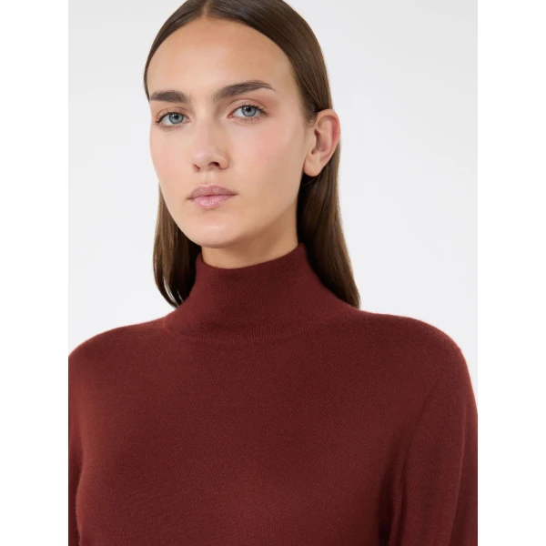 Max Mara Gatto Cashmere Polo-Neck Sweater in Rust | Turtlenecks | Luxury Shoes 