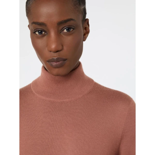 Max Mara Gatto Cashmere Polo-Neck Sweater in Terra Cotta | Turtlenecks | Luxury Shoes 