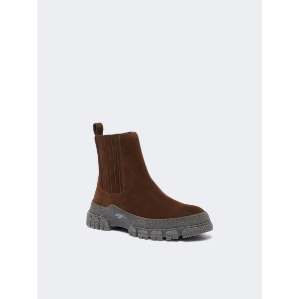 Max Mara Genepi Suede Ankle Boots in Brown | Boots | Luxury Shoes 