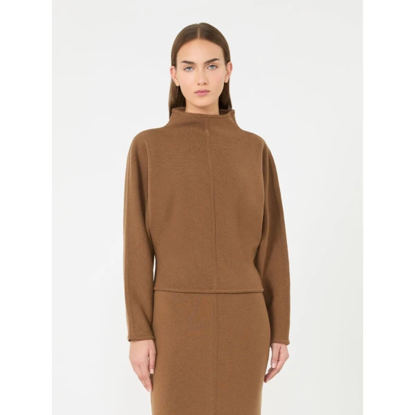 Max Mara Giglio Wool and Cashmere Cropped Jumper in Camel | Sweaters | Luxury Shoes 