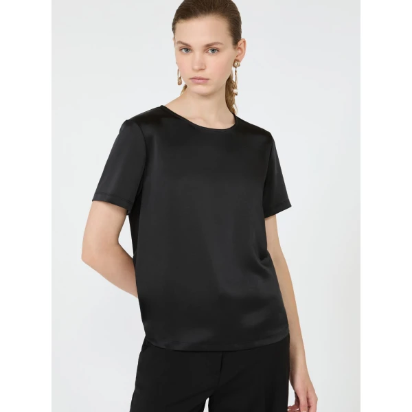 Max Mara Gilbert Satin Crew-Neck T-Shirt in Black | T-shirts | Luxury Shoes 