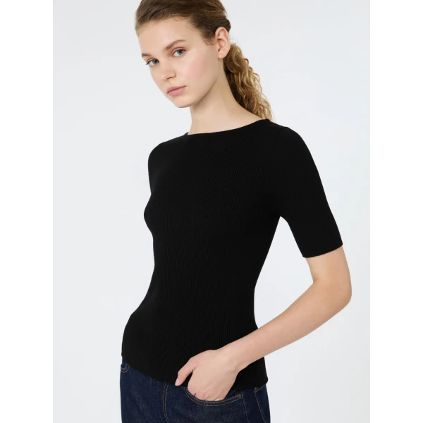 Max Mara Gola Slim Fit Viscose Jumper in Black | Sweaters | Luxury Shoes 