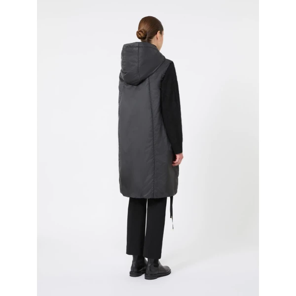 Max Mara Greengi Water-Repellent Canvas Gilet in Black | Vests | Luxury Shoes 