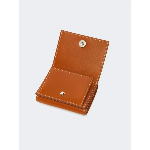 Max Mara Leather Tri-Fold Purse in Rust | Wallets & Purses | Luxury Shoes 