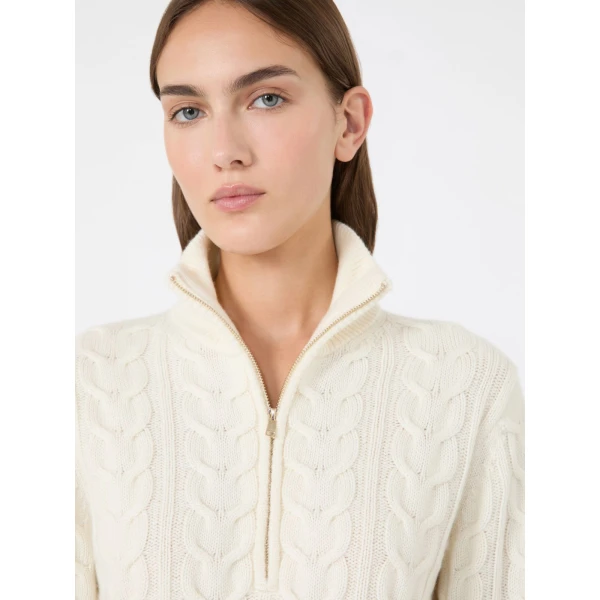 Max Mara Libero Cable-Knit Cashmere Sweater in White | Sweaters | Luxury Shoes 