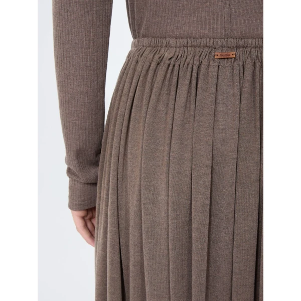 Max Mara Livrea Long Pleated Jersey Skirt in Mud | Pleated Skirts | Luxury Shoes 