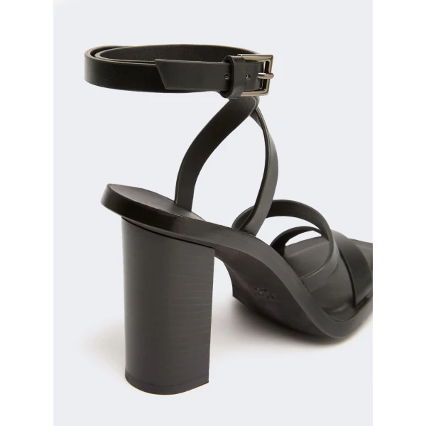 Max Mara Low-Sheen Leather Sandals in Black | Sandals | Luxury Shoes 