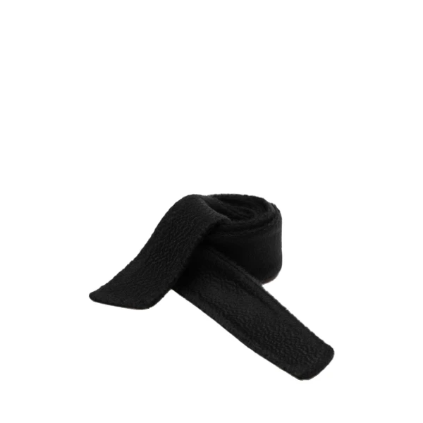 Ludmilla Cashmere Belt in Black