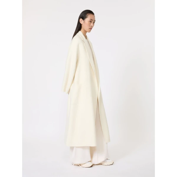 Max Mara Ludmilla Icon Coat in Double-Faced Cashmere in White | Coats | Luxury Shoes 