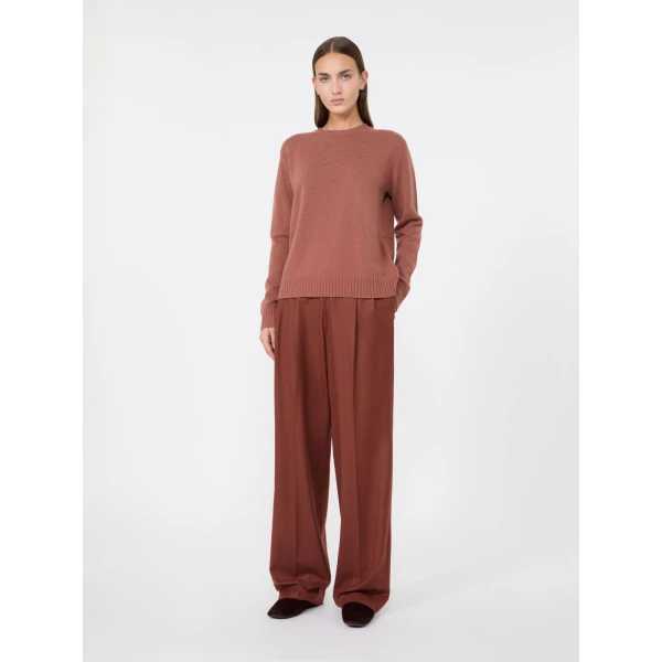 Max Mara Lume Cashmere Yarn Sweater in Antique Rose | Sweaters | Luxury Shoes 