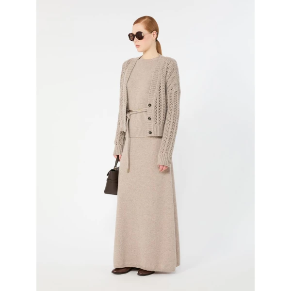 Max Mara Lume Cashmere Yarn Sweater in Sand | Sweaters | Luxury Shoes 
