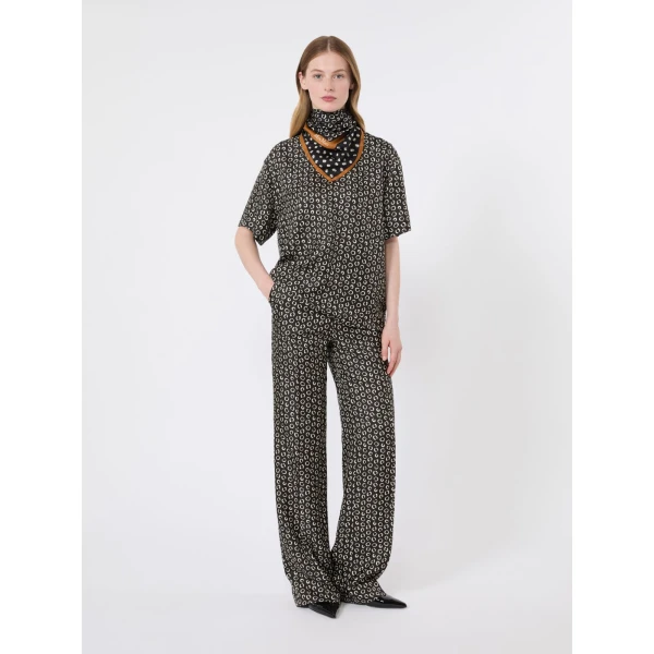 Max Mara Mambo Printed Silk T-Shirt Blouse in Black and White | Blouse | Luxury Shoes 