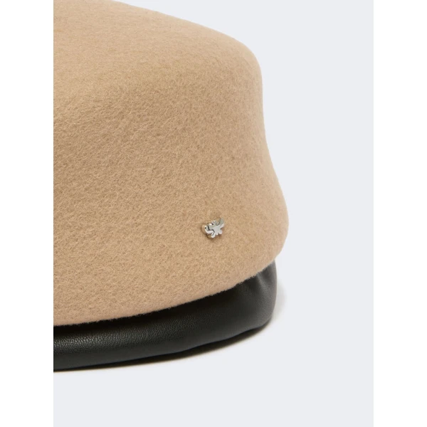 Max Mara Manto Wool Felt Beret in Camel | Hats | Luxury Shoes 