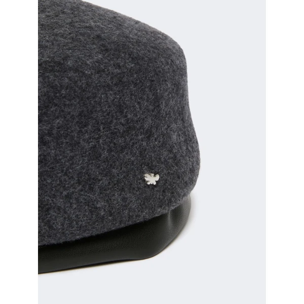 Max Mara Manto Wool Felt Beret in Medium Grey | Hats | Luxury Shoes 