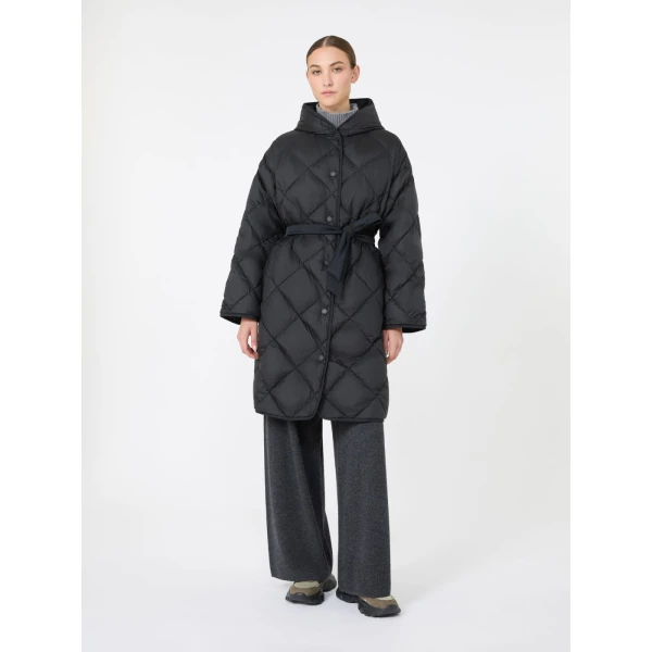 Max Mara Massa Reversible Technical Twill Down Jacket in Black | Jackets | Luxury Shoes 